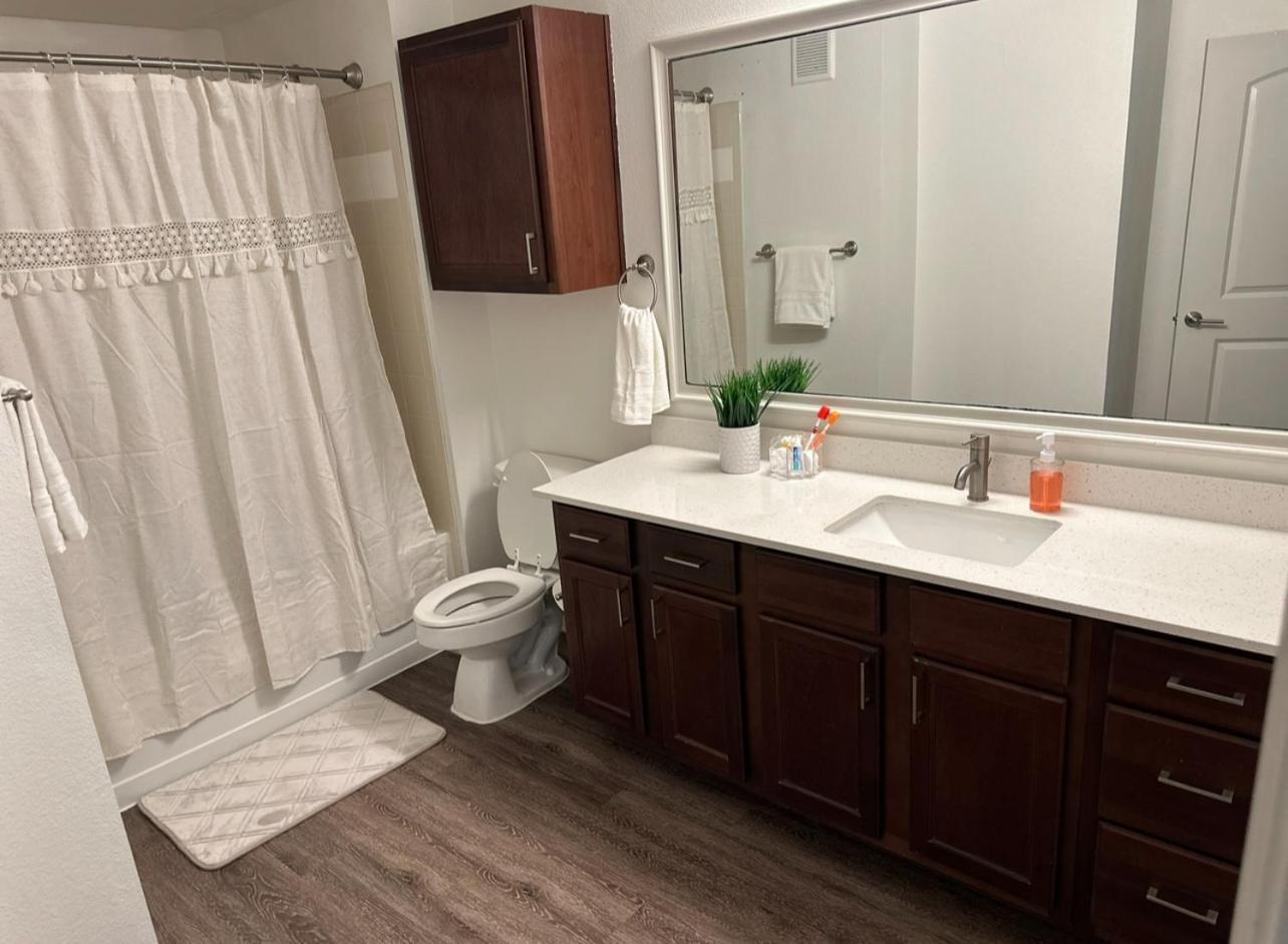 Convenient Spacious 2Bed 2Bath Фриско Экстерьер фото